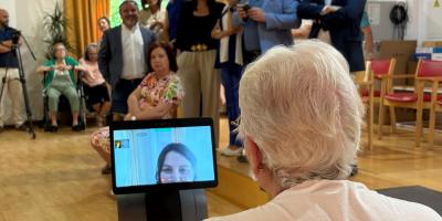 Castilla-La Mancha refuerza la autonomía y la atención a las personas en situación de dependencia a través de la innovación tecnológica
