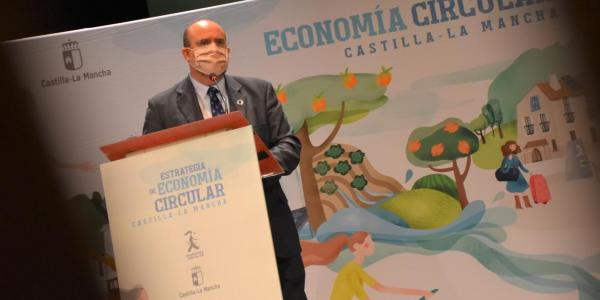 El vicepresidente en la presentación de la Estrategia de Economía Circular en Cuenca