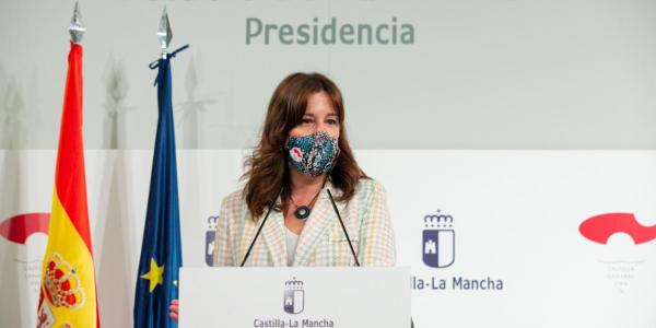 la consejera de Igualdad y portavoz, Blanca Fernández,