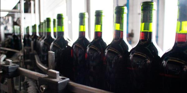 Castilla-La Mancha pedirá apoyo europeo ante posibles sanciones rusas al vino por el conflicto de Ucrania