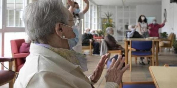 Castilla-La Mancha eliminará este jueves las restricciones sanitarias en las residencias de mayores