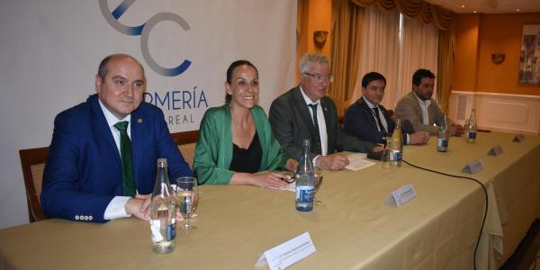 Ciudad Real conmemora el Día Internacional de la Enfermera reivindicando la incorporación de más profesionales, mejorar las especialidades de la enfermería y conseguir el reconocimiento de la categoría profesional A1