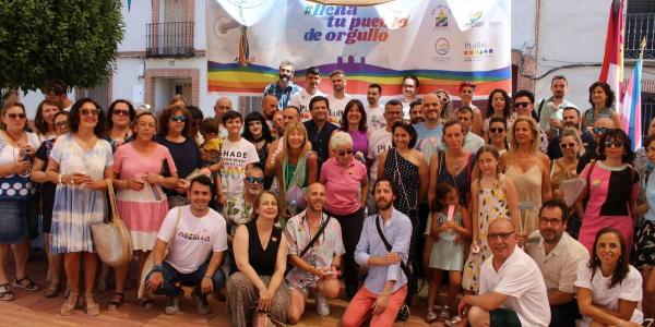 El colectivo LGTBI defiende el “orgullo rural” de los pueblos de la España vaciada